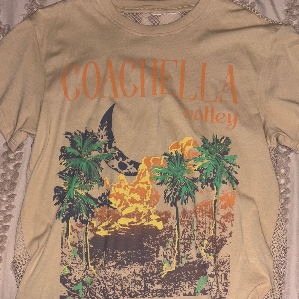 Buckle Tan Coachella Valley Graphic Tee